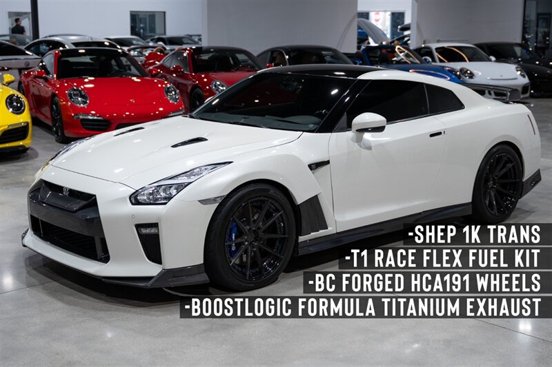 2017 Nissan GT-R Premium  