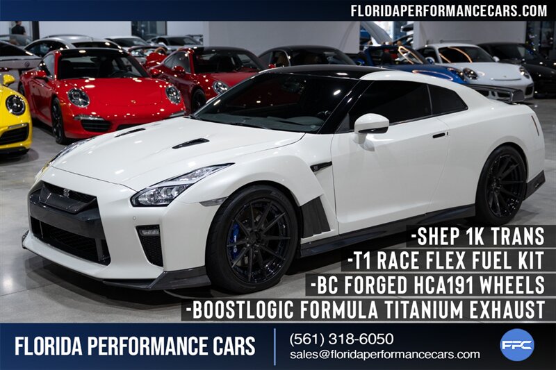 2017 Nissan GT-R Premium  