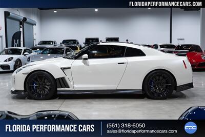2017 Nissan GT-R Premium   - Photo 3 - Riviera Beach, FL 33407