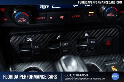 2017 Nissan GT-R Premium   - Photo 58 - Riviera Beach, FL 33407