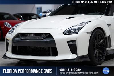 2017 Nissan GT-R Premium   - Photo 70 - Riviera Beach, FL 33407