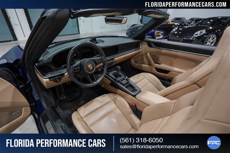 2021 Porsche 911 Carrera 4S   - Photo 20 - Riviera Beach, FL 33407