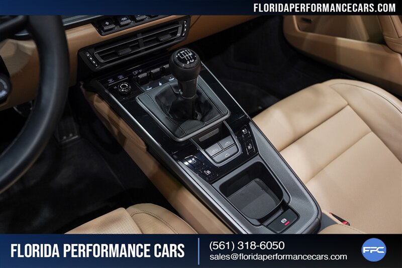 2021 Porsche 911 Carrera 4S   - Photo 44 - Riviera Beach, FL 33407