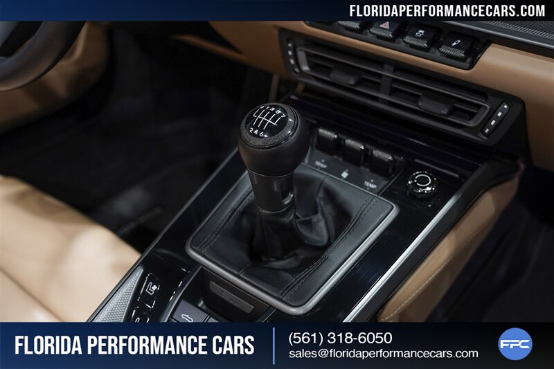 2021 Porsche 911 Carrera 4S   - Photo 52 - Riviera Beach, FL 33407