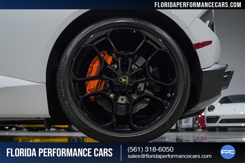 2019 Lamborghini Huracan LP 580-2 Spyder   - Photo 43 - Riviera Beach, FL 33407