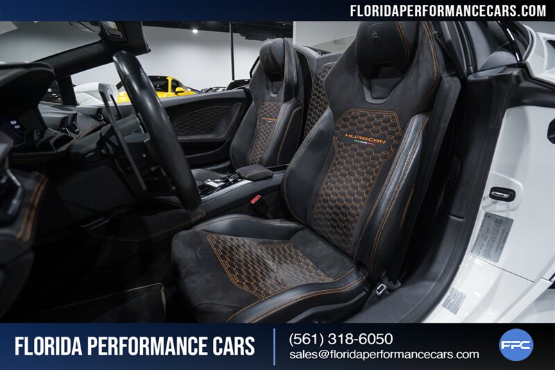 2019 Lamborghini Huracan LP 580-2 Spyder   - Photo 20 - Riviera Beach, FL 33407