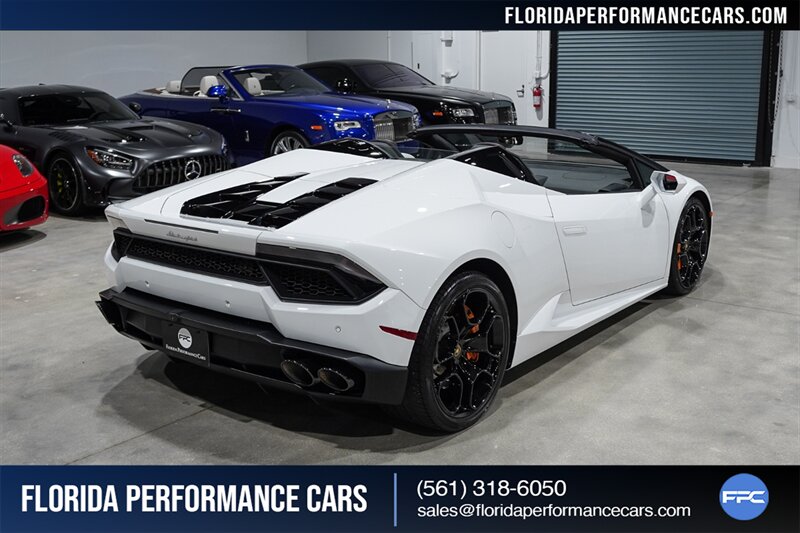 2019 Lamborghini Huracan LP 580-2 Spyder   - Photo 6 - Riviera Beach, FL 33407