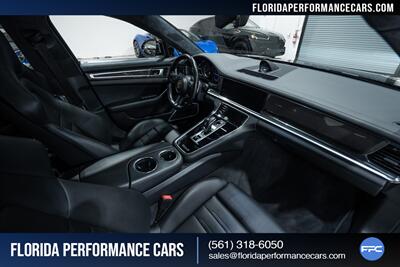 2021 Porsche Panamera Turbo S E-Hybrid   - Photo 35 - Riviera Beach, FL 33407