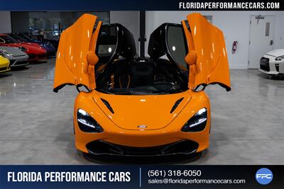2018 McLaren 720S Performance   - Photo 36 - Riviera Beach, FL 33407