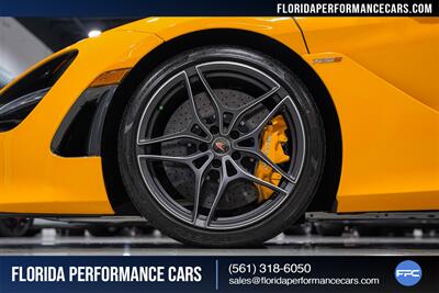 2018 McLaren 720S Performance   - Photo 11 - Riviera Beach, FL 33407
