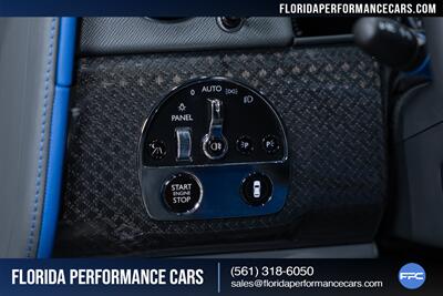 2023 Rolls-Royce Black Badge Cullinan   - Photo 90 - Riviera Beach, FL 33407
