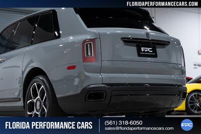 2023 Rolls-Royce Black Badge Cullinan   - Photo 17 - Riviera Beach, FL 33407