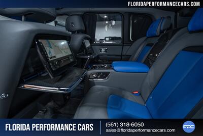 2023 Rolls-Royce Black Badge Cullinan   - Photo 31 - Riviera Beach, FL 33407