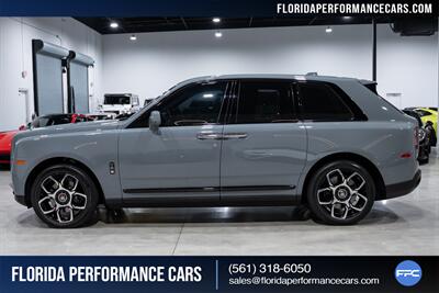 2023 Rolls-Royce Black Badge Cullinan   - Photo 3 - Riviera Beach, FL 33407