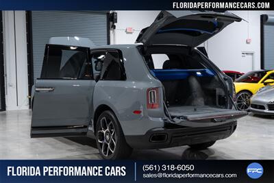 2023 Rolls-Royce Black Badge Cullinan   - Photo 53 - Riviera Beach, FL 33407