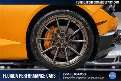 2016 Lamborghini Huracan LP 580-2   - Photo 12 - Riviera Beach, FL 33407