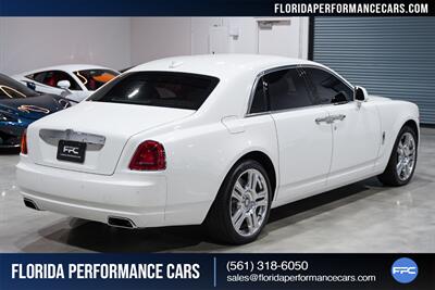 2017 Rolls-Royce Ghost   - Photo 6 - Riviera Beach, FL 33407