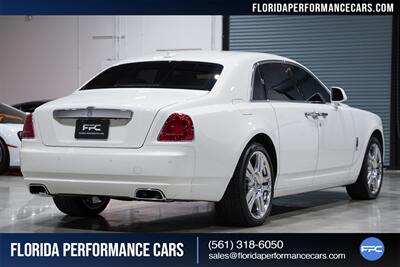 2017 Rolls-Royce Ghost   - Photo 13 - Riviera Beach, FL 33407