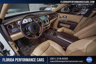 2017 Rolls-Royce Ghost   - Photo 17 - Riviera Beach, FL 33407