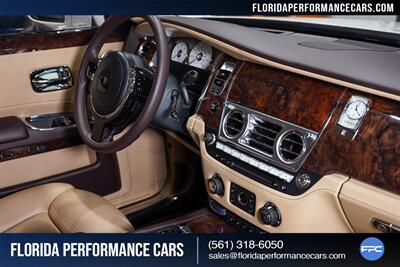 2017 Rolls-Royce Ghost   - Photo 63 - Riviera Beach, FL 33407