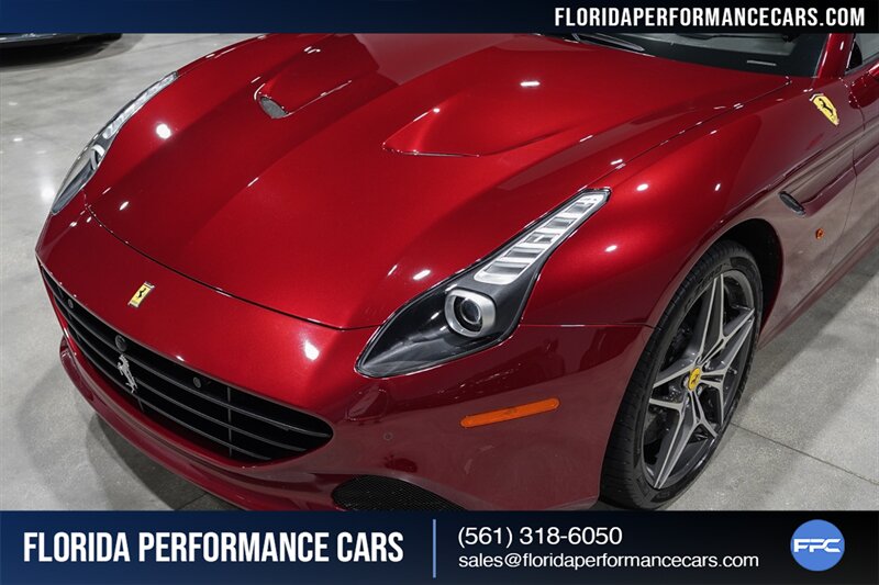 2016 Ferrari California T   - Photo 12 - Riviera Beach, FL 33407