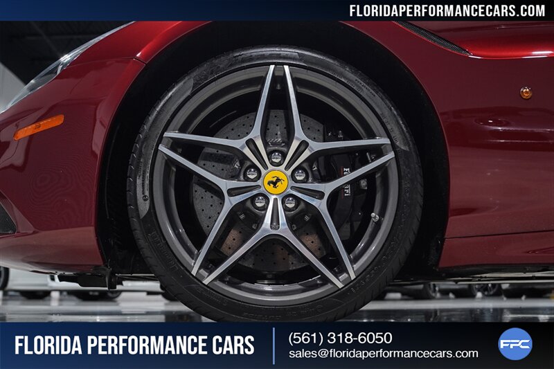 2016 Ferrari California T   - Photo 44 - Riviera Beach, FL 33407