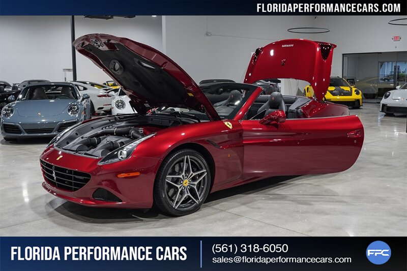 2016 Ferrari California T   - Photo 34 - Riviera Beach, FL 33407