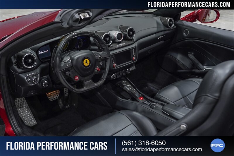 2016 Ferrari California T   - Photo 46 - Riviera Beach, FL 33407