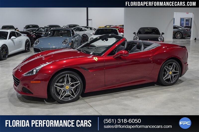 2016 Ferrari California T   - Photo 2 - Riviera Beach, FL 33407