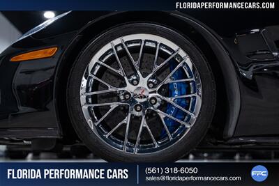 2009 Chevrolet Corvette ZR1   - Photo 12 - Riviera Beach, FL 33407