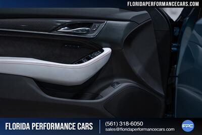 2023 Cadillac CT5-V Blackwing   - Photo 27 - Riviera Beach, FL 33407