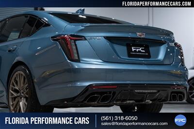 2023 Cadillac CT5-V Blackwing   - Photo 17 - Riviera Beach, FL 33407