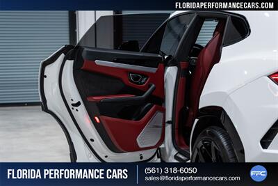 2019 Lamborghini Urus   - Photo 28 - Riviera Beach, FL 33407
