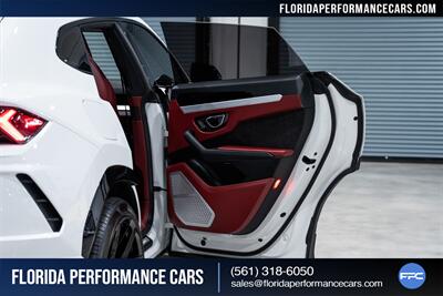 2019 Lamborghini Urus   - Photo 31 - Riviera Beach, FL 33407
