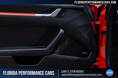 2021 Porsche 911 Carrera - Photo 24 - Riviera Beach, FL 33407