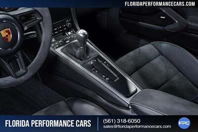 2018 Porsche 911 GT3   - Photo 25 - Riviera Beach, FL 33407