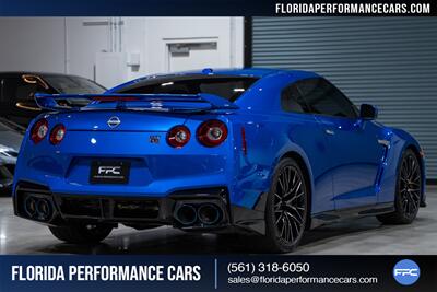 2024 Nissan GT-R Skyline Edition   - Photo 15 - Riviera Beach, FL 33407