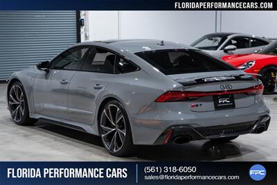2021 Audi RS 7 4.0T quattro   - Photo 69 - Riviera Beach, FL 33407