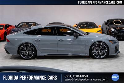 2021 Audi RS 7 4.0T quattro - Photo 7 - Riviera Beach, FL 33407