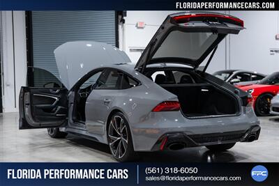 2021 Audi RS 7 4.0T quattro   - Photo 40 - Riviera Beach, FL 33407