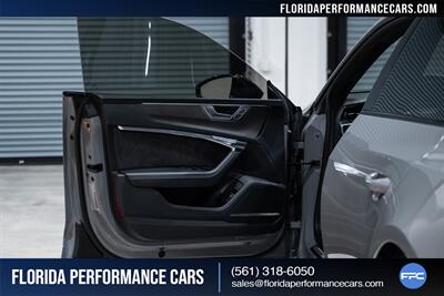 2021 Audi RS 7 4.0T quattro - Photo 24 - Riviera Beach, FL 33407