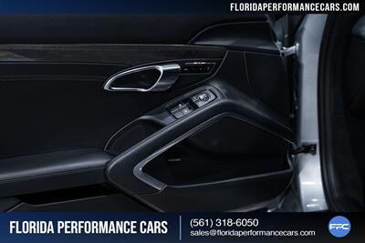 2014 Porsche 911 Turbo S   - Photo 22 - Riviera Beach, FL 33407