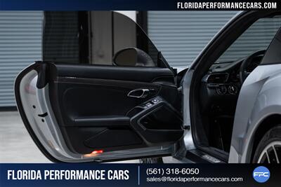 2014 Porsche 911 Turbo S   - Photo 21 - Riviera Beach, FL 33407