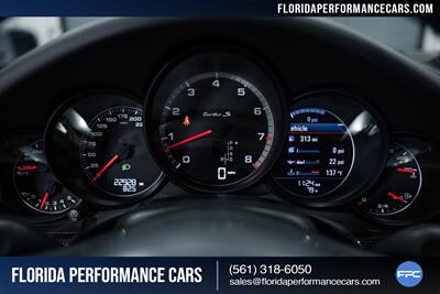 2014 Porsche 911 Turbo S   - Photo 17 - Riviera Beach, FL 33407