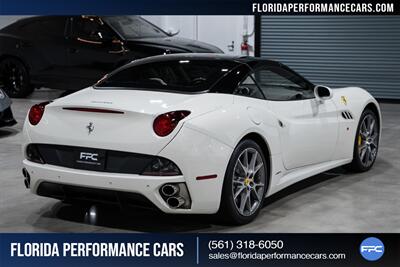 2014 Ferrari California   - Photo 13 - Riviera Beach, FL 33407