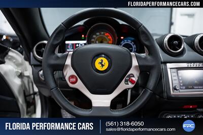 2014 Ferrari California   - Photo 51 - Riviera Beach, FL 33407