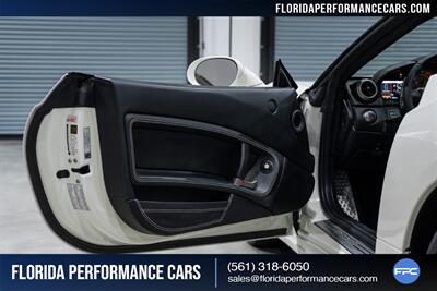 2014 Ferrari California   - Photo 28 - Riviera Beach, FL 33407