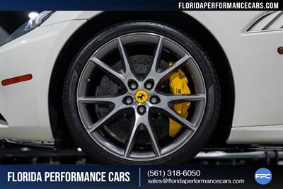2014 Ferrari California   - Photo 47 - Riviera Beach, FL 33407