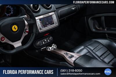 2014 Ferrari California   - Photo 53 - Riviera Beach, FL 33407
