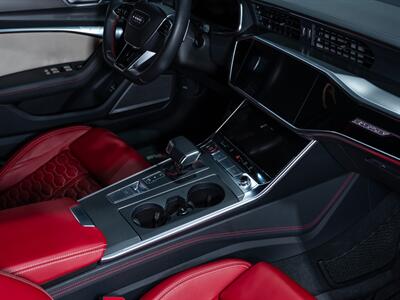2022 Audi RS 6 Avant 4.0T quattro Avant   - Photo 57 - Riviera Beach, FL 33407
